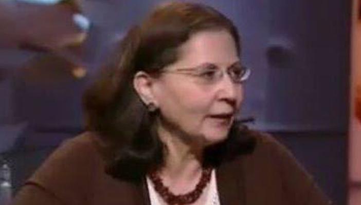 باحثة سياسية تسخر من حادث الواحات: اشمعنى ييجي سياح من المكسيك