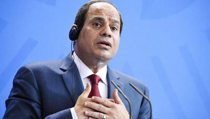 السيسي: والله لن أسمح بأخذ جنيه من المصريين.. وفيس بوك: كلامك كله كدب