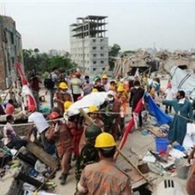 قتيل و6 مصابين في انهيار مصنعٍ بمدينة العبور