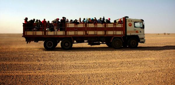 المغرب توقف 6 مهاجرين أفارقة حاولوا التسلل إلى “سبتة”