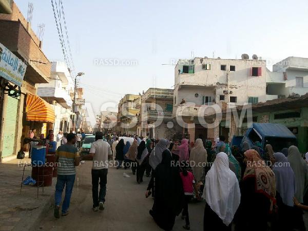 مسيرة بـ”حوش عيسي” في البحيرة رفضًا للانقلاب