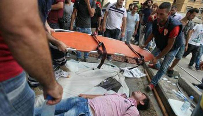 بالصور.. مجموعات بلباس مدني تعتدي على متظاهري لبنان