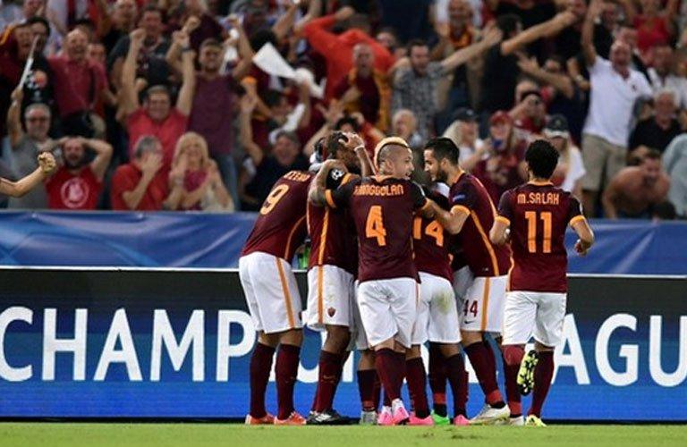 روما ينجح في خطف التعادل مع برشلونة في بداية دوري أبطال أوروبا