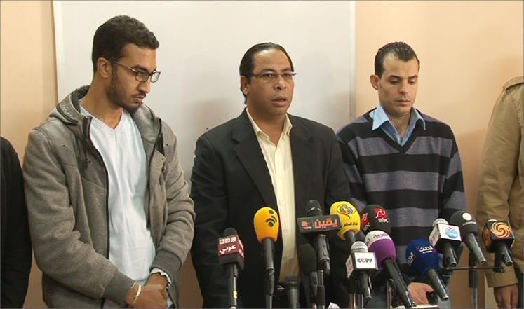 “6 إبريل” تستعرض بيان “ماهر” بشأن إضرابه عن الطعام اليوم