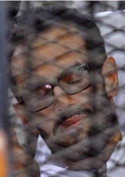 الأمعاء خاوية.. سلطان ينزف دم ودومة معرض للشلل و377 مضرب