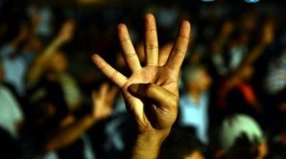 العلامة المحظورة.. أحدث تهم الانقلابيين!