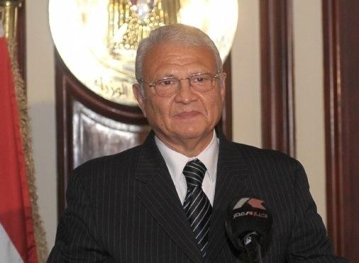 وزير الاتصالات: لن يتم إلغاء تطبيقات “فايبر” و “واتس آب”