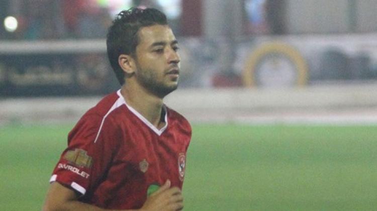 سبب الخروج المبكر لباسم علي من مباراة الأهلي والإسماعيلي