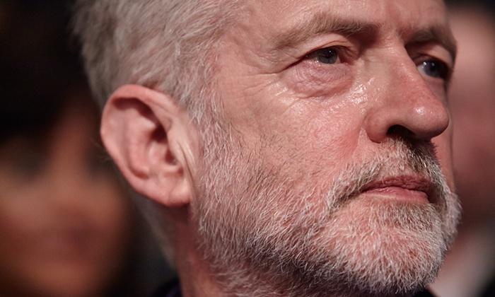 جارديان : يهود بريطانيا قلقون حيال انتخاب  “كوربن”  لرئاسة حزب العمال