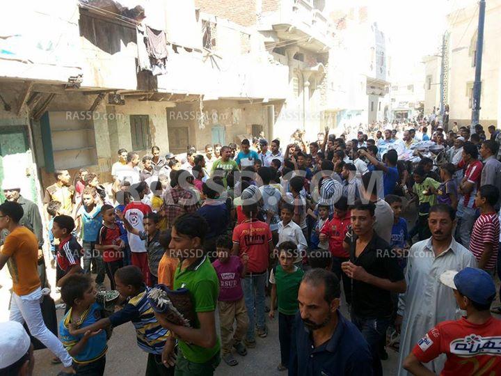 رافضو الانقلاب بشبول بالدقهلية ينددون بغلاء الأسعار