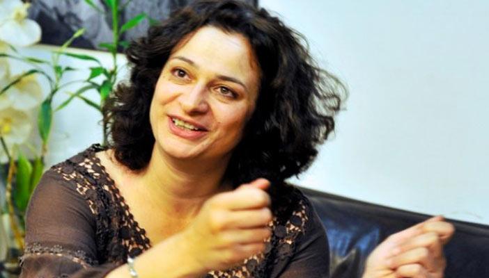 مي سكاف: أسماك القرش تتغذى على جثث ضحايا الأسد في اللاذقية