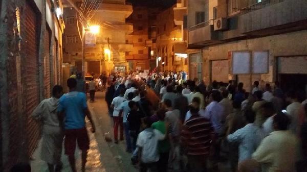 مسيرة ليلية في “البدرشين” بالجيزة تنديدًا بغلاء الأسعار