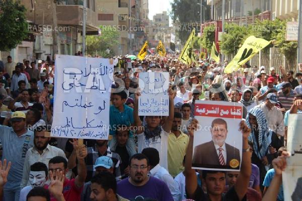 مسيرة العريش:”الانقلاب باظ ولو عملتو شقلباظ”