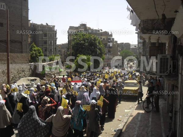 رافضي الانقلاب بأسيوط يتظاهرون رغم  إطلاق الأمن للنيران