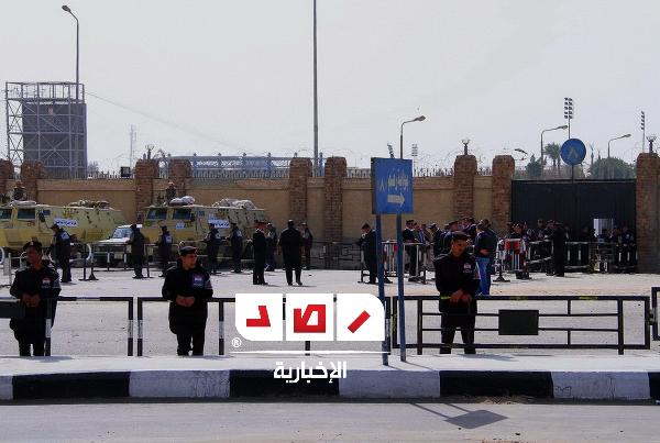 وصول “مرسي” لأكاديمية الشرطة لمحكامته بقضية “وادي النطرون”