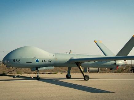 سقوط طائرة “إسرائيلية” بالقرب من بغداد