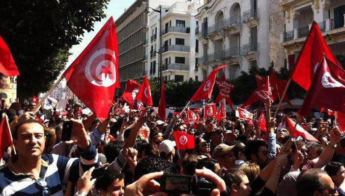 تونس ترفع رواتب موظفي القطاع العام