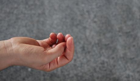 الكويت تنشئ جمعية للتسول لأهل مصر