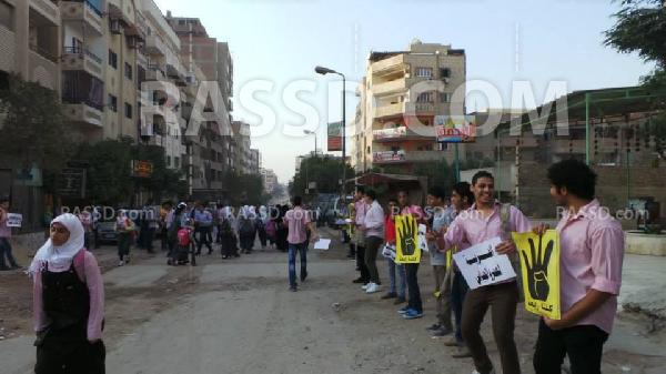 طلاب حلوان يبدأون عامهم الدراسى ب9 وقفات ضد الانقلاب