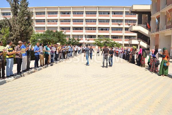 طلاب المنيا ضد الانقلاب: فدي بلادي تروح الروح ولا أشوفها بتتعسكر