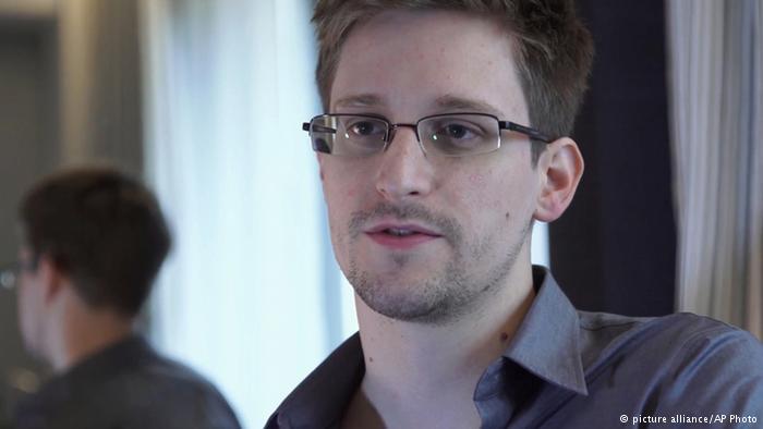 ستوكهولم تمنح “سنودن”جائزة نوبل البديلة لحقوق الإنسان