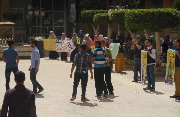 أمن آداب المنوفية يقبض على طالب لحيازة بانر شهداء رابعة