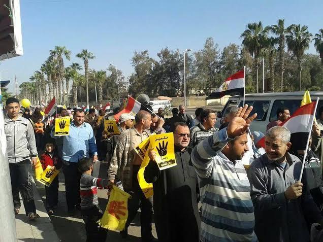 مسيرة ببرج العرب بالإسكندرية تنديدا بتردي الأوضاع الاقتصادية