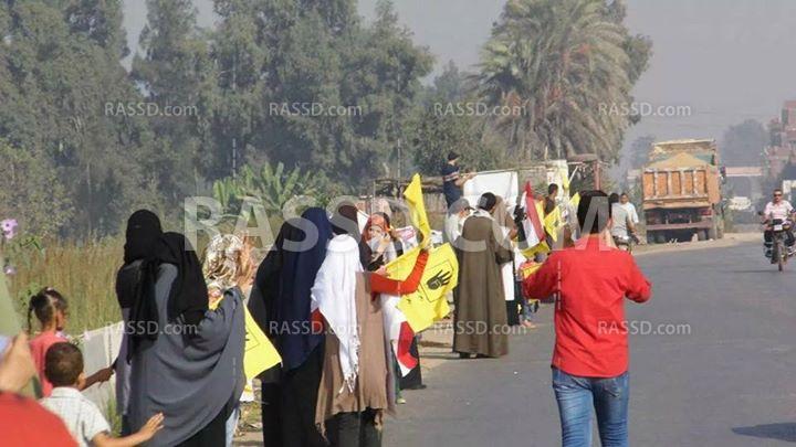 سلاسل بشرية في الشرقية تنديدًا بحكم العسكر