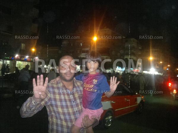 الآلاف بمسيرة حاشدة لتأييد الشرعية بالاسماعيلية