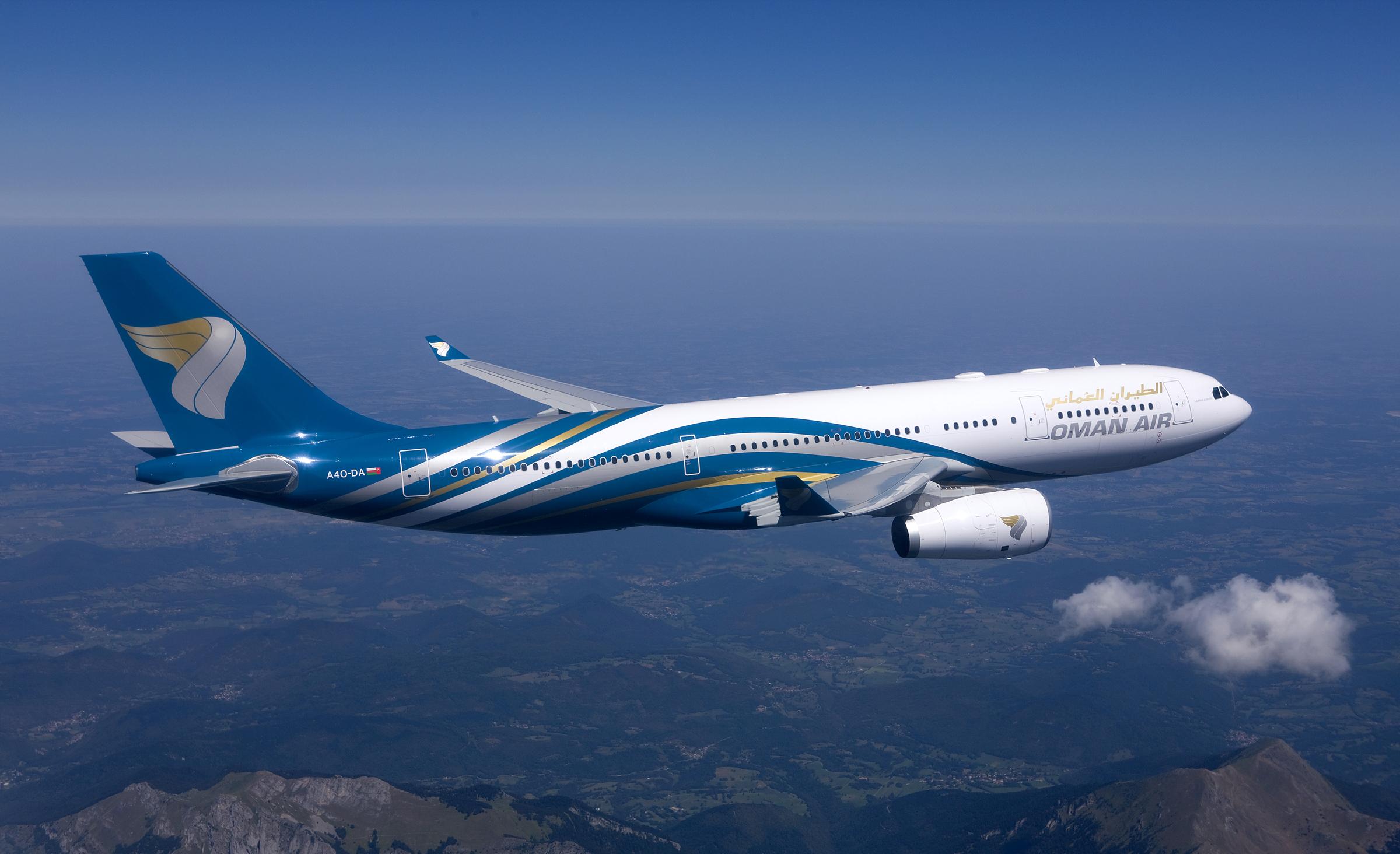 4 أسباب دفعت الطيران العماني لإستفزاز العرب بـ “الخليج الفارسي”