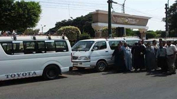 سائقو كفر الشيخ يضربون اعتراضًا على تعريفة الأجرة المتضاربة