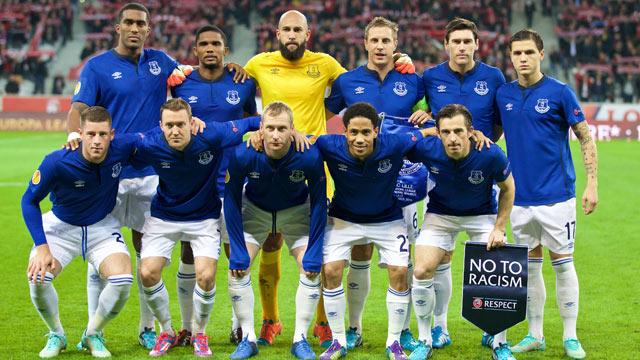 إيفرتون يفوز بصعوبة على وست بروميتش بثلاثية