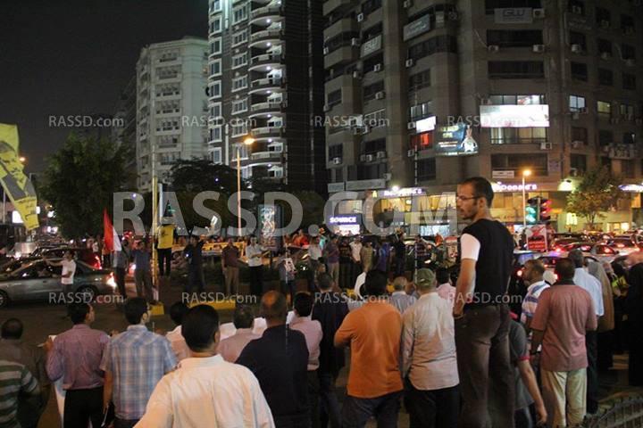 ورود..ولافتات تنادي بعودة مرسي ..في سلاسل المهندسين