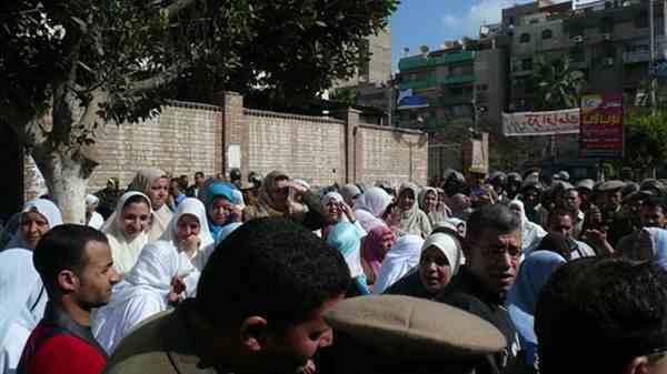 إضراب عمال مستشفى المنشاوي بطنطا لعدم صرف الرواتب