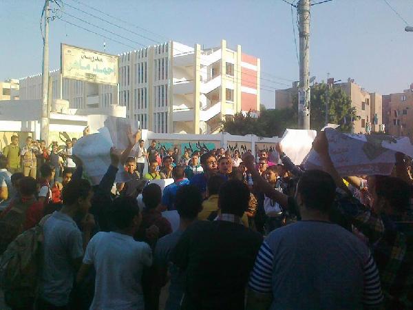 طلاب ضد الانقلاب بالدقهلية يتظاهرون ضد الانقلاب