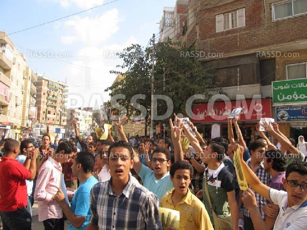 طلاب ضد الانقلاب ينظمون وقفة احتجاجية ضد الانقلاب