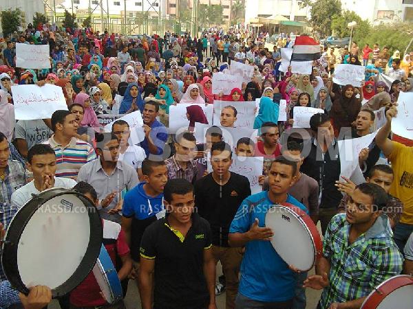 طلاب بني سويف بمسيرة حاشدة ضد الانقلاب