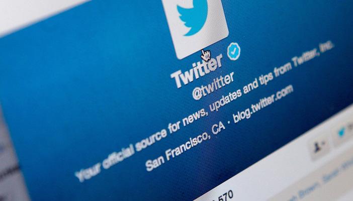 “تويتر” يعمل على إلغاء حد الـ140 حرفًا للتغريدة