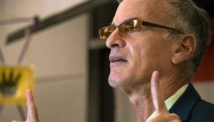 فينكلشتاين لـ”رصد”: لا مستقبل أمام الإسلاميين والعلمانيين دون تنازلات