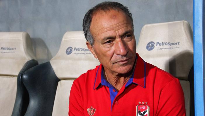 خاص لـ”رصد”: فتحي مبروك مستمر مع الأهلي حتي الموسم المقبل