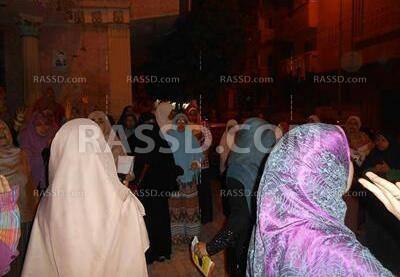 آخر إبداعات المتظاهرين..”حوريات ضد الانقلاب”