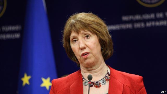 زيارة آشتون تشعل المراوغة بين الثوار والإنقلابين