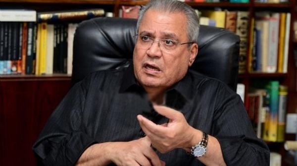 فيديو | “وزير ثقافة الانقلاب”: الصور العارية جمال إنساني