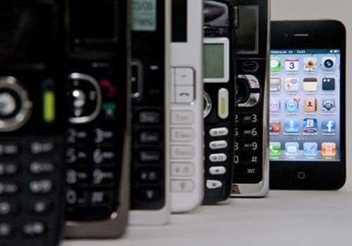 شركات المحمول تنقذ خدماتها المعطلة بعروض عيد الأضحي