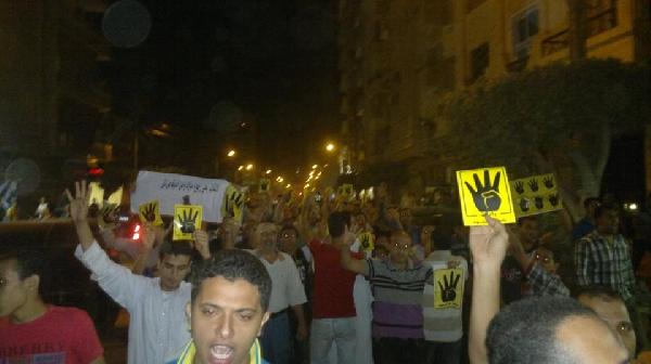 فيديو..المئات يتظاهرون بالمحلة الكبرى رفضا للإنقلاب العسكري