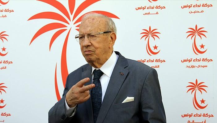 عامل الأردن ورئيس تونس واحتفالات أكتوبر.. أبرز عناوين صحف اليوم