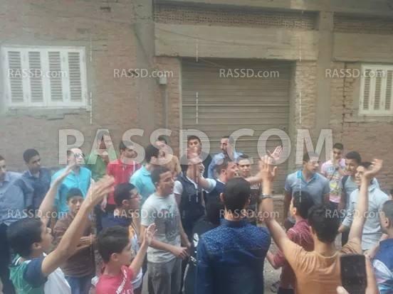 “شباب ضد الانقلاب” تنظم وقفة أمام منزل معتقل بالشرقية