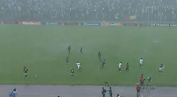 “الكاف”: إعادة مبارة الأهلي والقطن الكاميروني كاملة