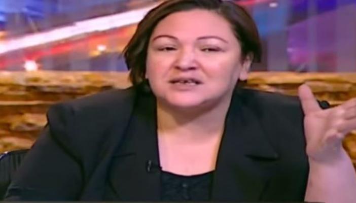 بالفيديو.. بكاء مرشحة برلمانية بعد استفزازها بفيلم جنسي