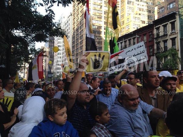 وقفة لرافضي الانقلاب أمام البعثة المصرية بنيويورك